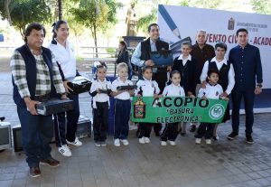 Acopio de Basura Electronica Colegio Sinaloa (1)