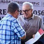 Con entrega de títulos de propiedad del gobierno de Rubén Rocha, más de 19 mil familias al fin tienen certeza jurídica patrimonial