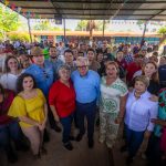 Gobernador Rocha Moya entregó apoyos a damnificados por lluvias en Juan José Ríos