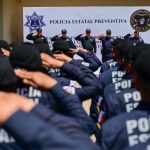 La SSP Sinaloa entrega constancias y reconocimientos a 46 policías estatales que culminan su curso del GOES